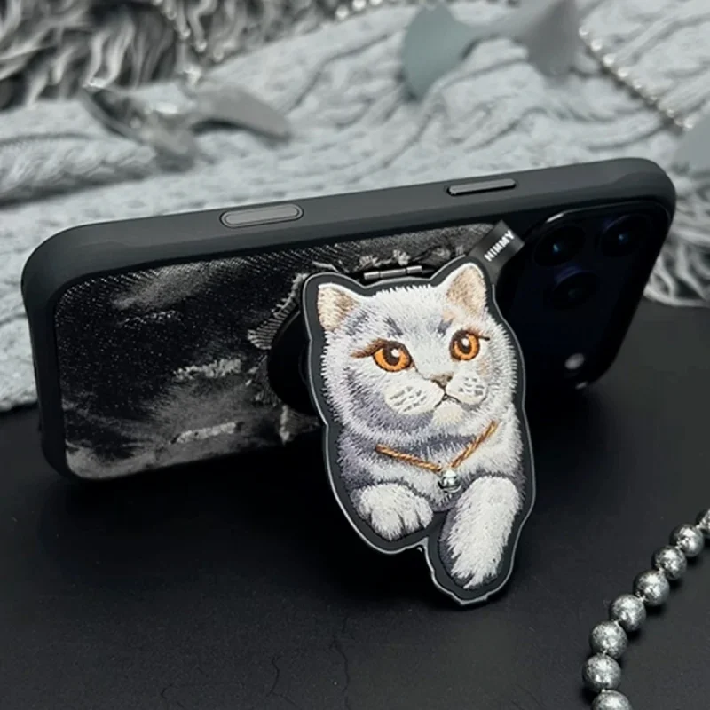Suporte Magnético Apokin Nimmy Friends em Ganga com Bordado Gato Preto - Imagem 3