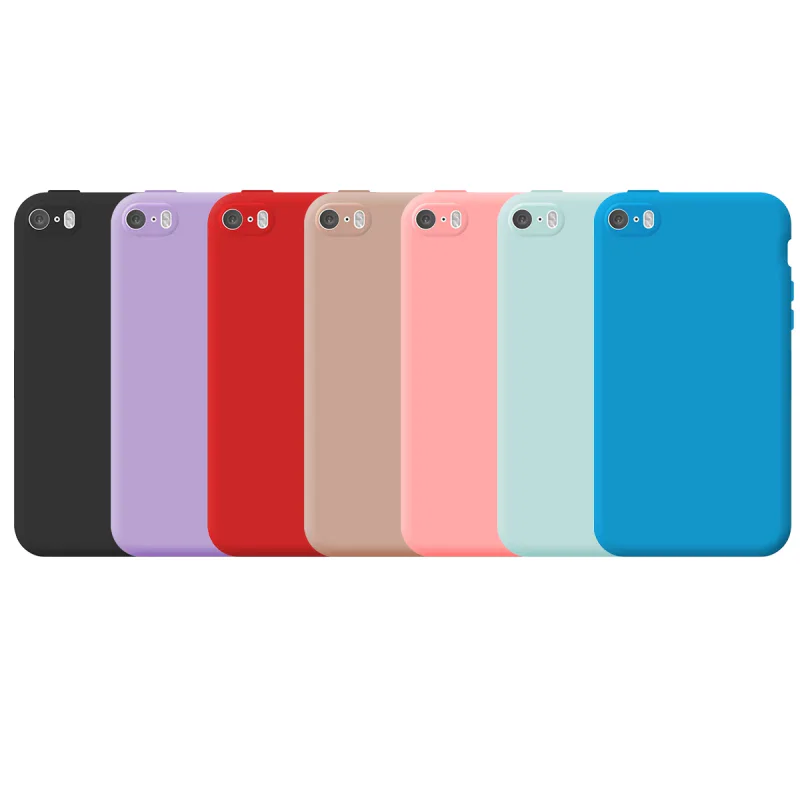 Capa de Silicone Apokin com Proteção de Câmara 3D para iPhone 5 e 5s Preto