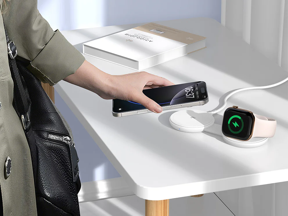 Carregador Sem Fios Magnético Conceptronic GORGON04W 2 em 1 Qi2 25 W Dobrável para iPhone e Apple Watch Branco - Imagem 6