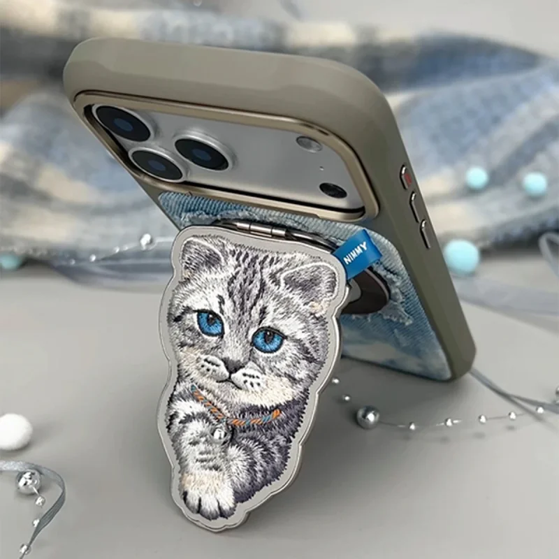 Suporte Magnético Apokin Nimmy Friends em Ganga com Gato Bordado Cinzento - Imagem 3