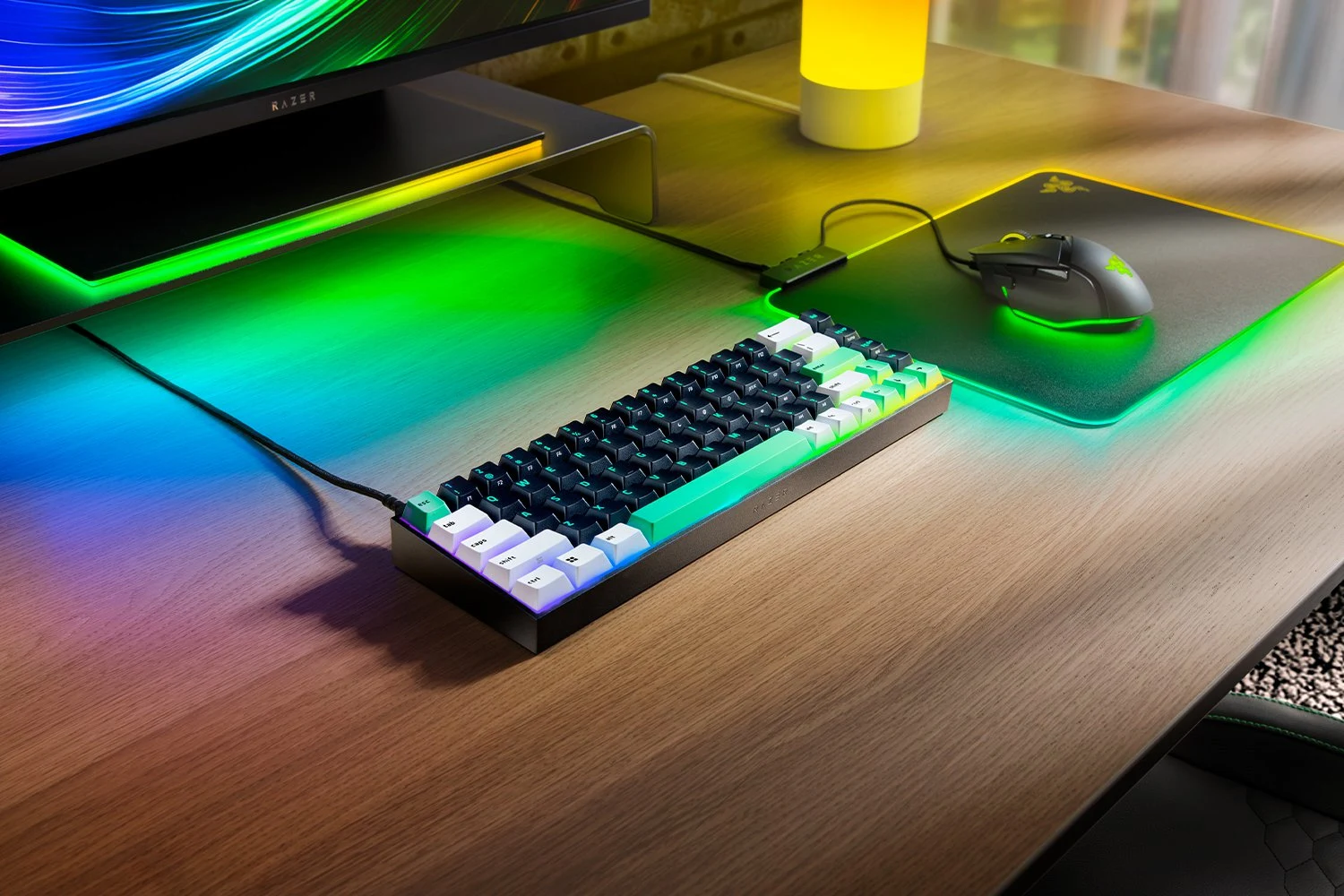 Teclado Gaming Razer Reclusa X Mini 65% Hot-Swappable Switches Táteis Laranja Layout PT - Imagem 4