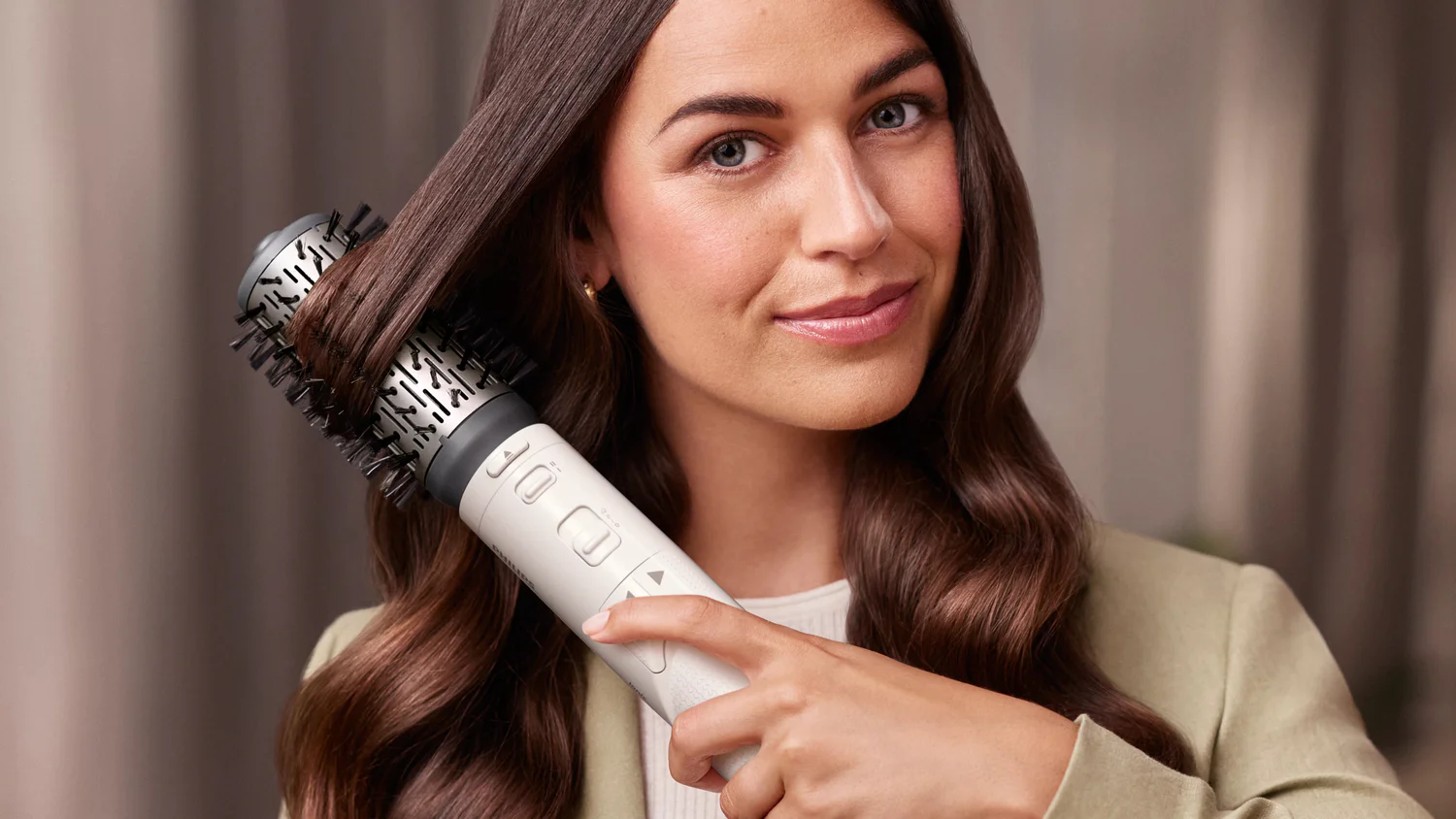 Escova Modeladora de Ar Philips 7000 Series BHA710/00 1000 W Iónica Rotativa com 2 Escovas - Imagem 6