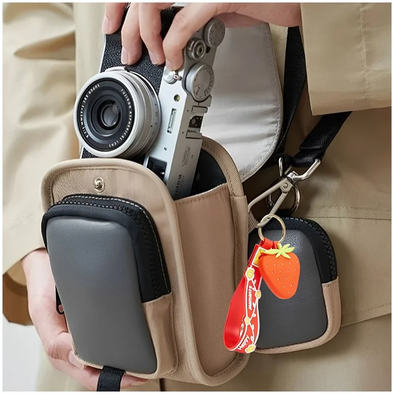 Capa Protetora Apokin MicFlip com Fixação de Chaveiro para AirTag Vermelho - Imagem 2