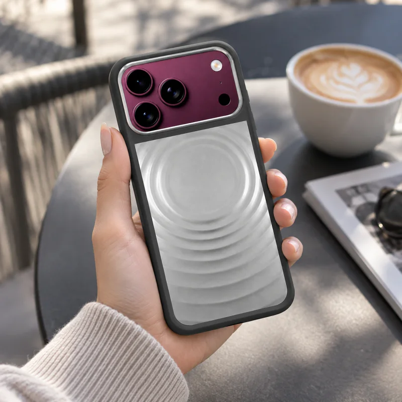 Capa Apokin para iPhone 14 com Efeito Metálico Ondulado - Imagem 3