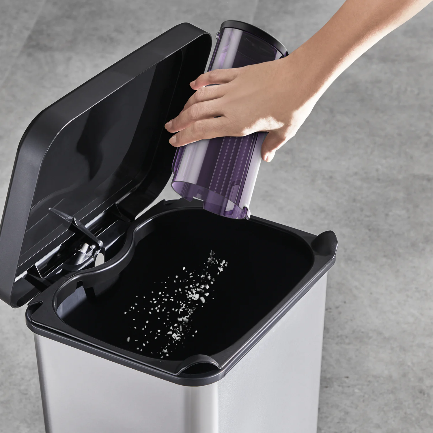 Aspirador Vertical sem Fios Rowenta X-Force Flex 9.60 Allergy RH2038 100 AW Autonomia 45 min - Imagem 9
