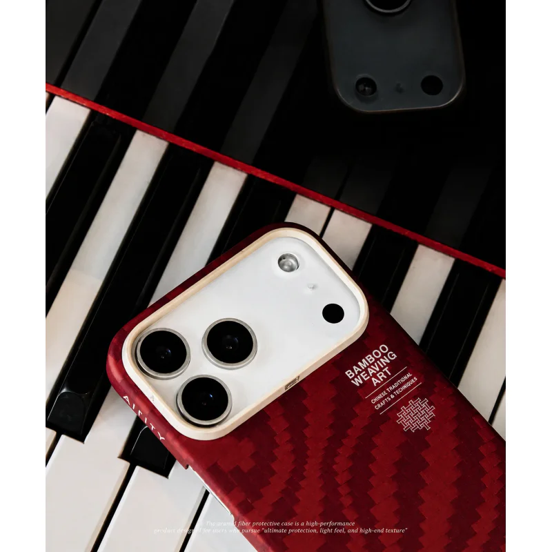 Capa Apokin Eastern Airity em Fibra Padrão Bambu para iPhone 17 Vermelho - Imagem 3