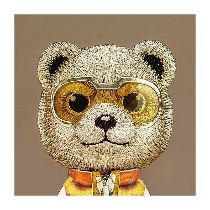 Capa Apokin Nimmy Cool e Cute 2.0 com Bordado para iPhone 16 Pro Urso - Imagem 6