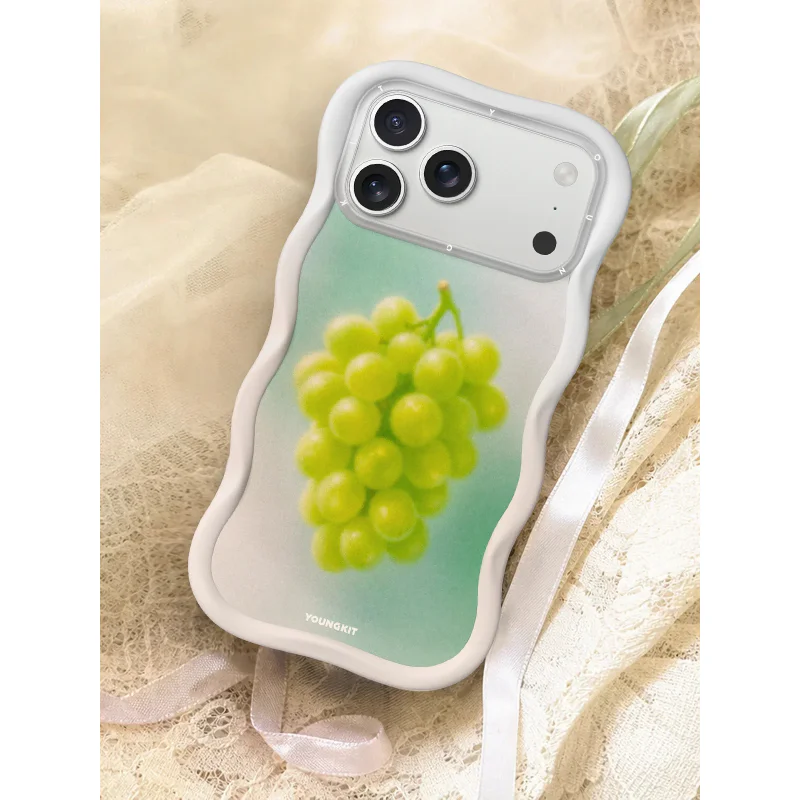 Capa Youngkit para iPhone 16 Pro Max com MagSafe Uvas - Imagem 3