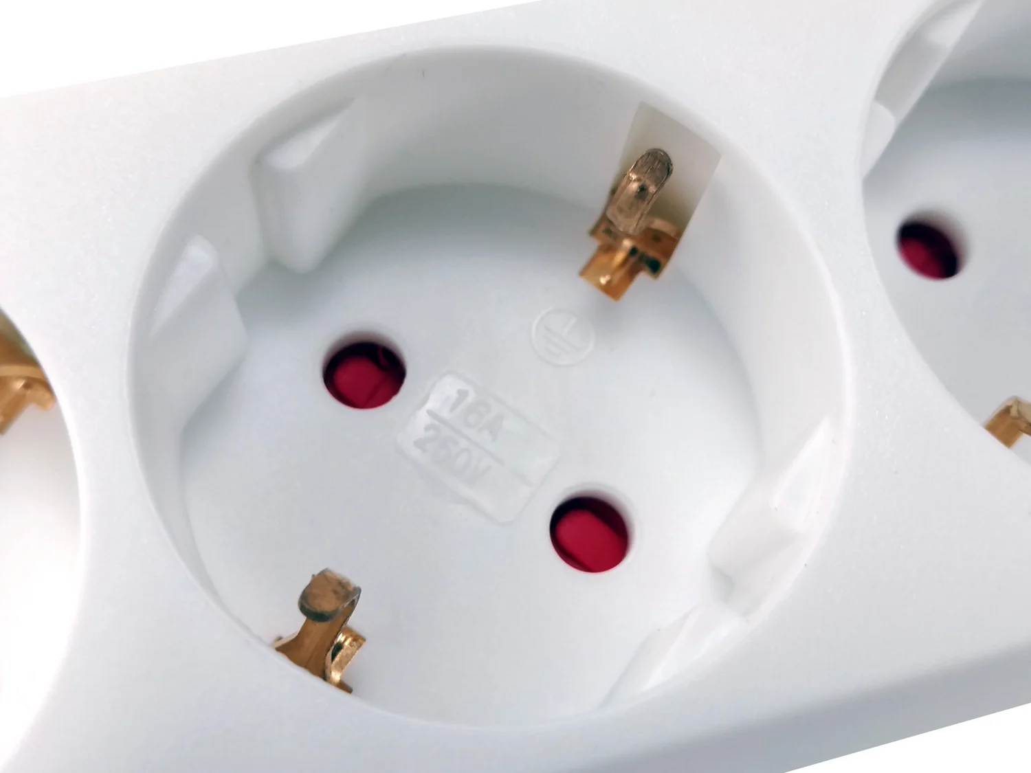 Extensão Elétrica Equip 5 Tomadas + 2 USB Cabo 1,8 m com Interruptor Interior Branco - Imagem 3