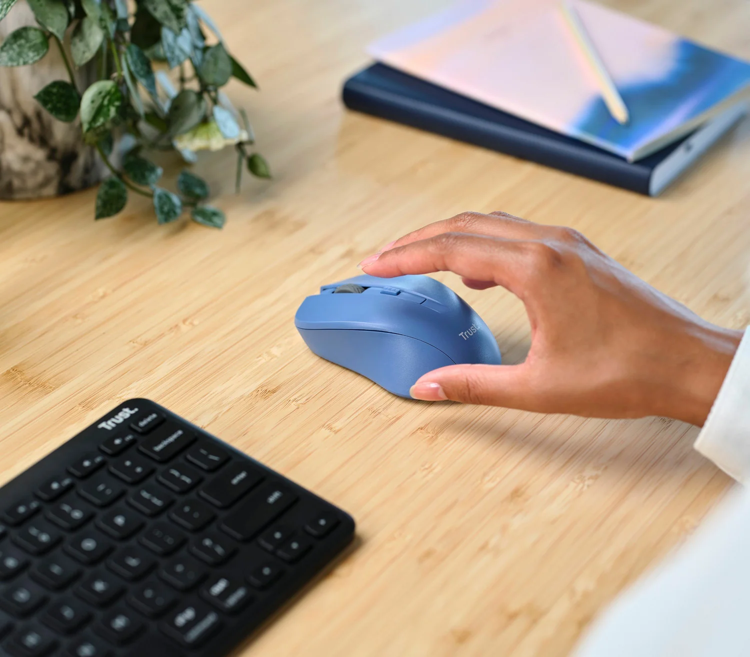 Rato Sem Fios Silencioso Trust Mydo RF Wireless 1800 DPI para Escritório, Azul - Imagem 7