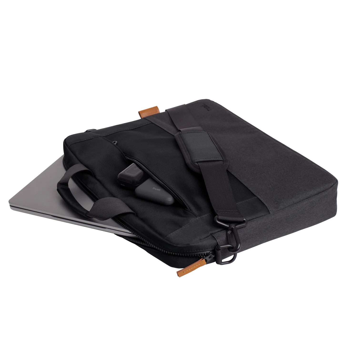 Pasta para Portátil Trust Lisboa 16" em Poliéster Reciclado com Alça de Ombro - Preto - Imagem 3