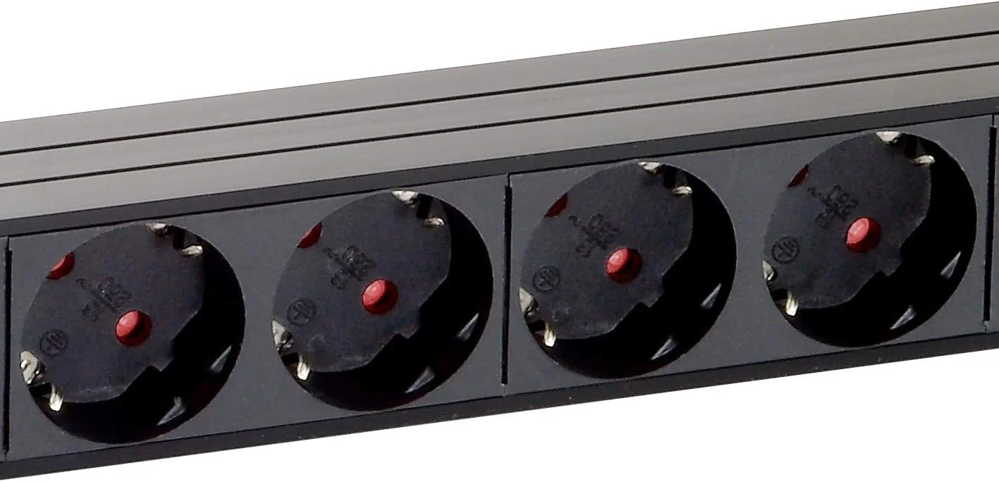 Régua de Tomadas PDU Rack 19" 8 Tomadas Schuko com Interruptor Equip 333283 Cabo 1,8m Preta - Imagem 3