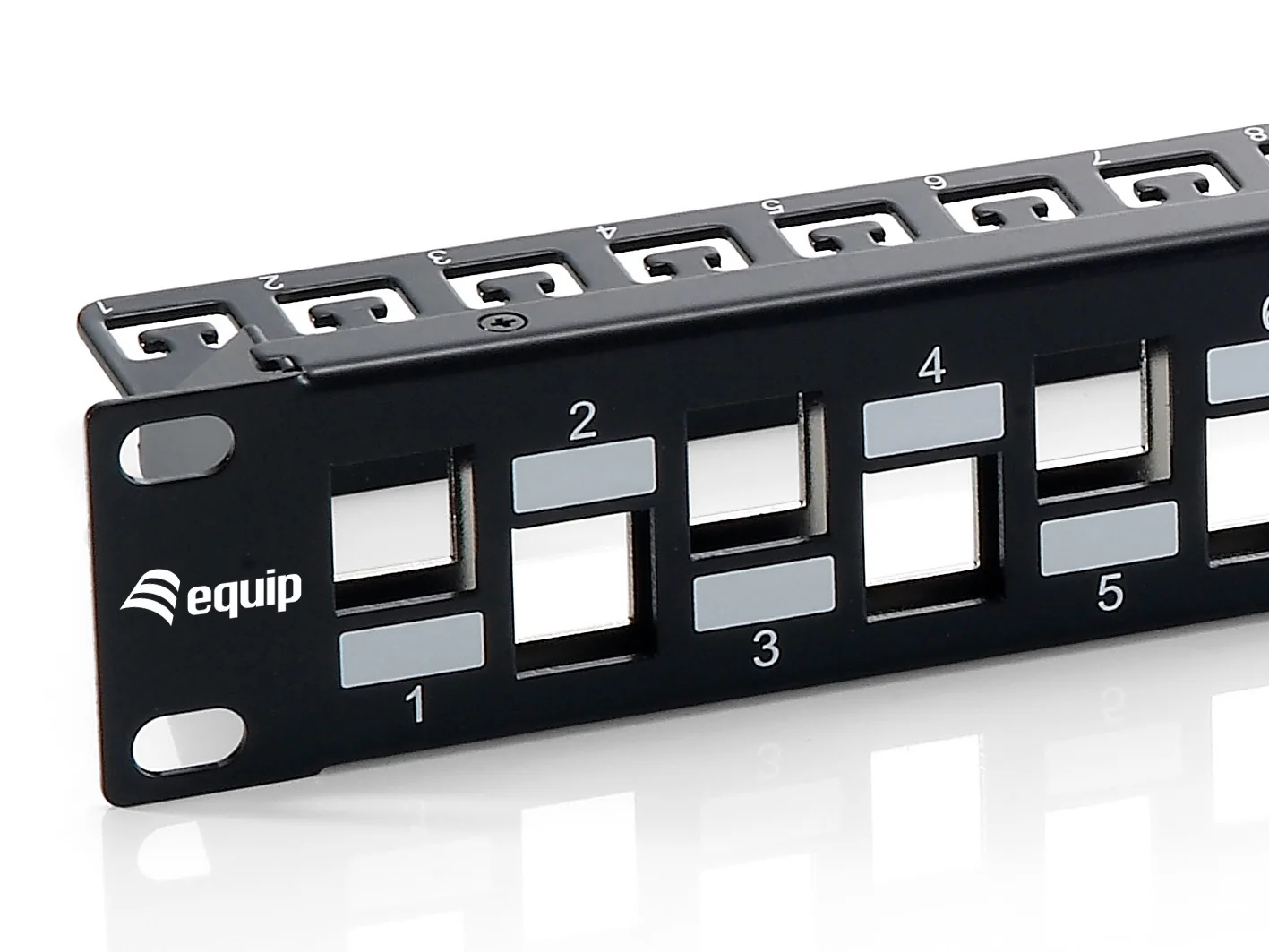 Painel de conexões Equip CAT.6a 24 portas blindado 1U preto para rack 19" - Imagem 2