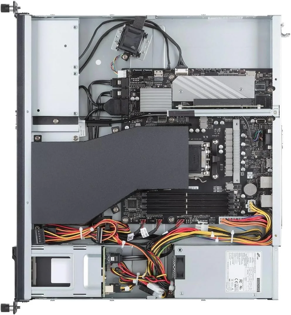 Estação de Trabalho Rack 1U Asus ExpertCenter Pro ER100A B6, AMD EPYC 4000, PCIe 5.0, 2x 2.5GbE - Imagem 3