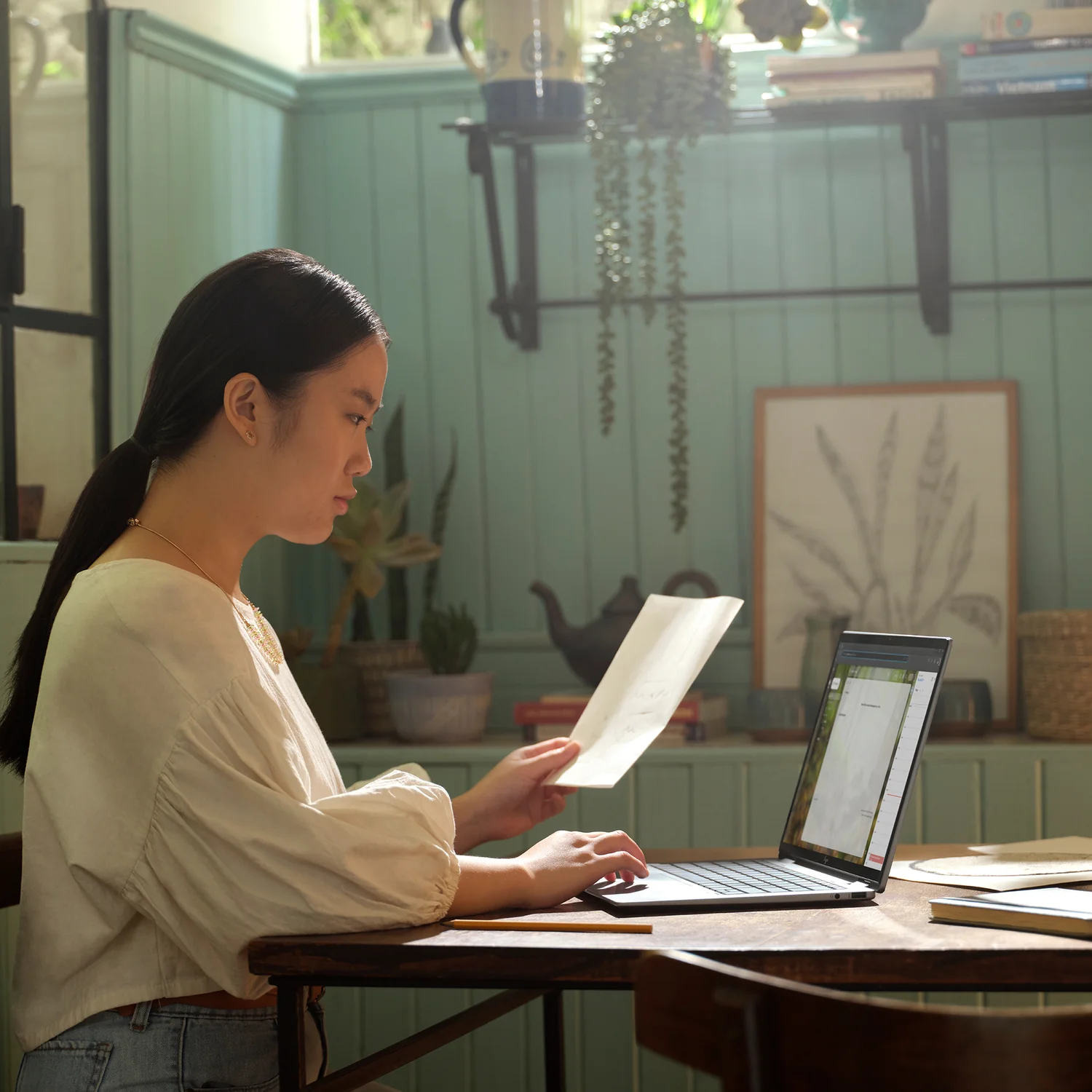 Portátil Híbrido HP Envy 14-FA0002NP 14" 3K OLED Touch AMD Ryzen 7 8840HS 16GB 1TB SSD W11 Prateado - Imagem 9