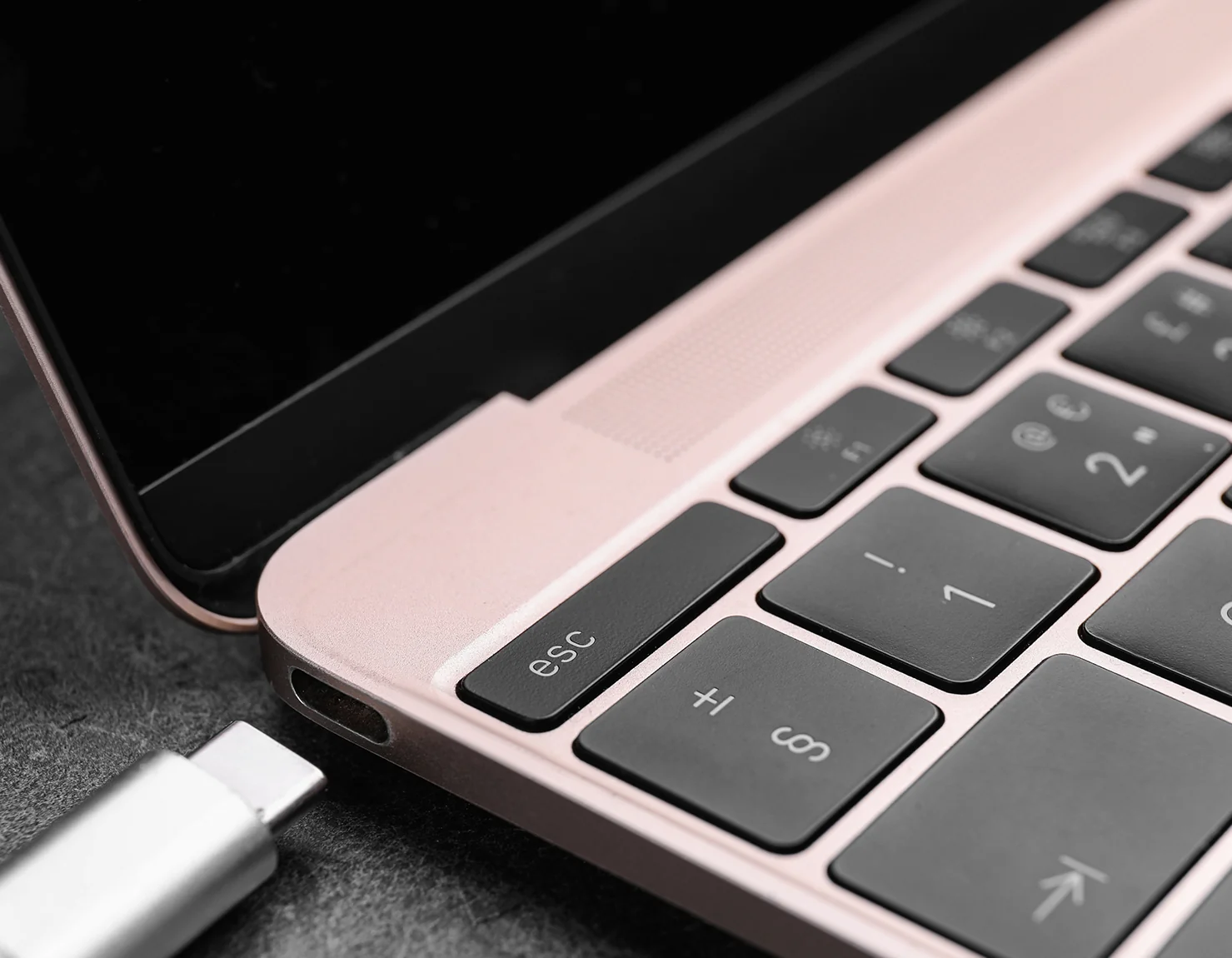Hub USB-C D-Link DUB-2334 5 em 1 Gigabit Ethernet Power Delivery - Imagem 5