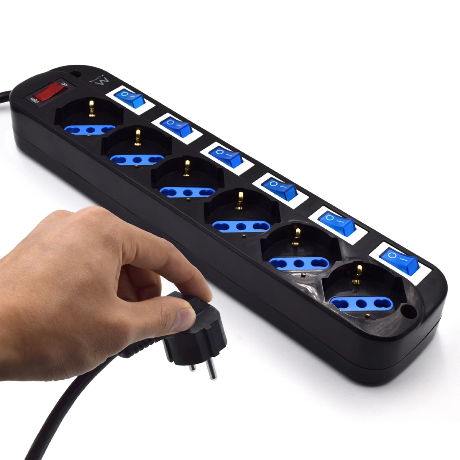 Tomada multipla Ewent EW3851 6 entradas com protecao e interruptores cabo 1.5m - Imagem 3