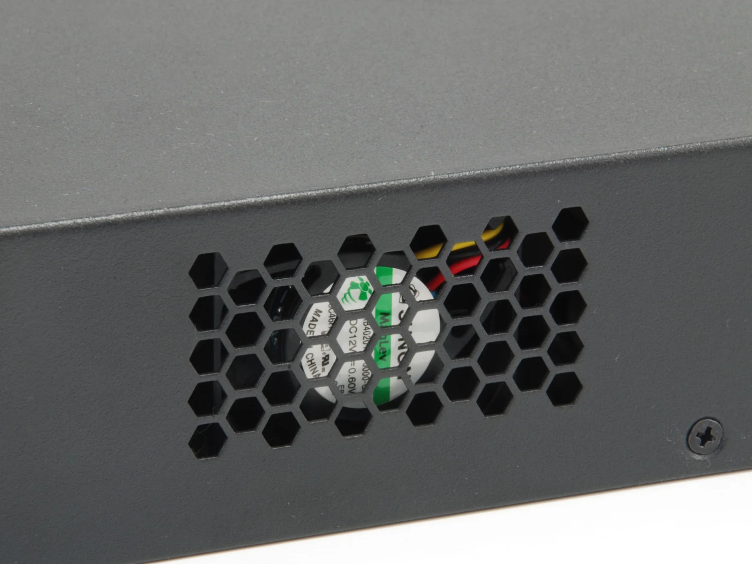 Switch Gerido LevelOne GTL-2872 L3 28 Portas Fibra 10GbE SFP+ Gigabit - Imagem 6