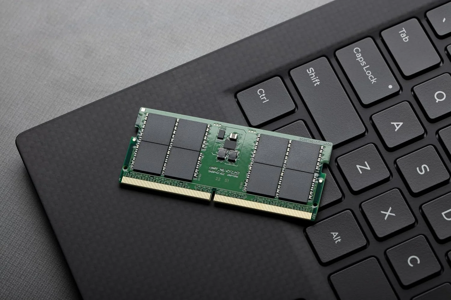 Memória RAM portátil Kingston DDR5 48GB 5600MT/s SO-DIMM CL46 - Imagem 5