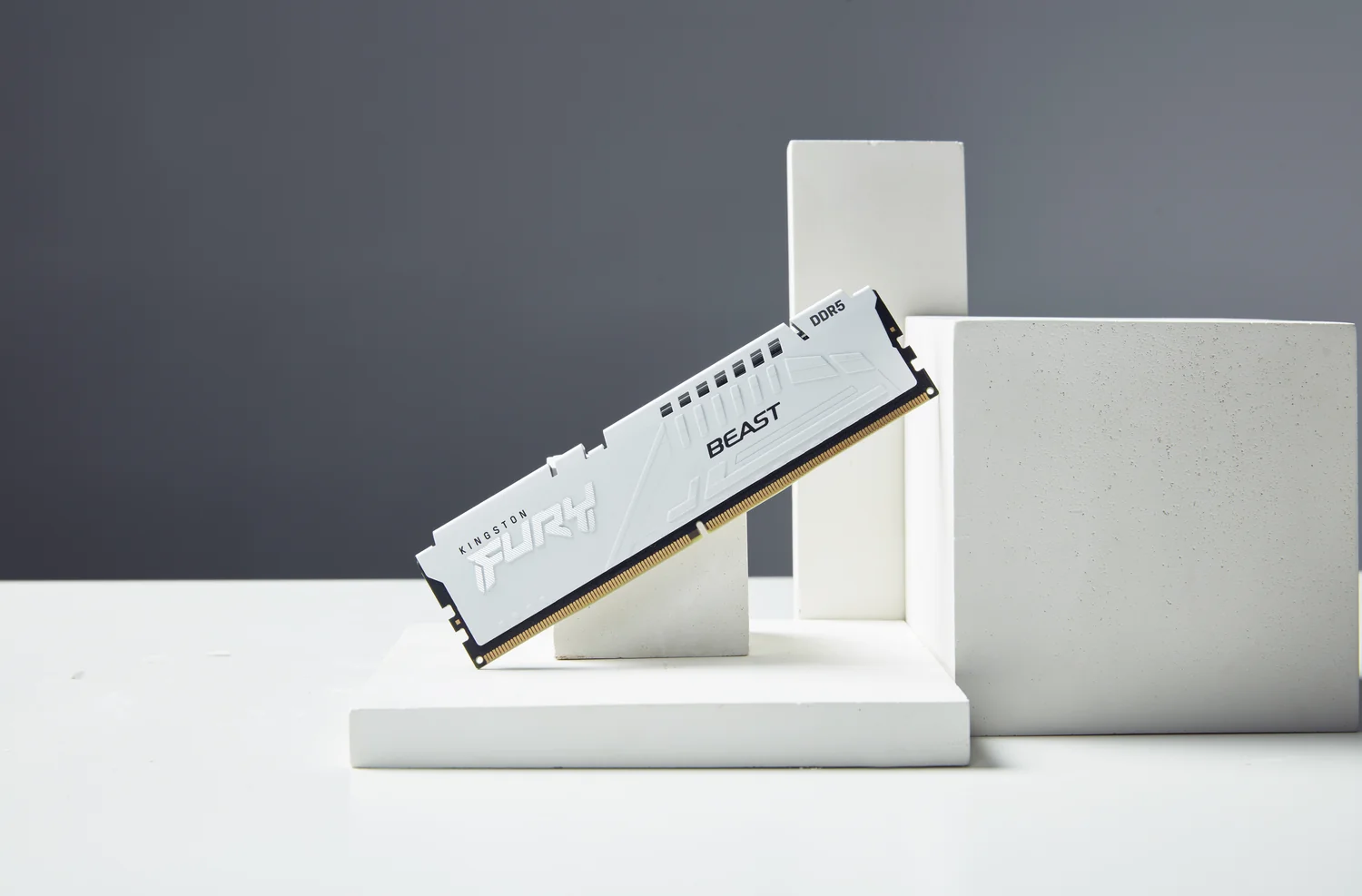 Memória RAM Kingston FURY Beast White 16GB DDR5 6000MT/s CL30 EXPO - Imagem 10