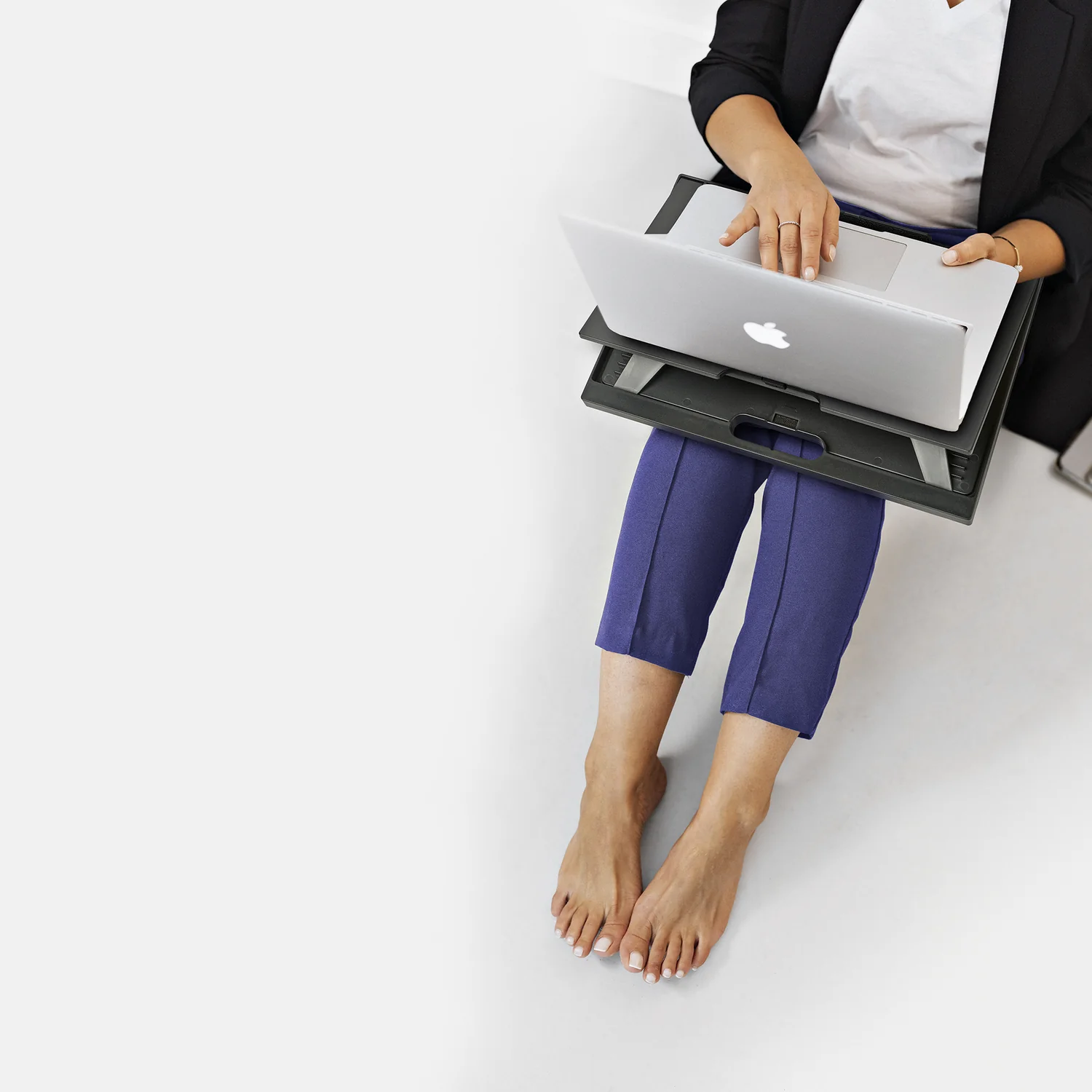 Suporte para Portátil NGS LAPNEST com Almofada até 15,6" 8 Posições Preto - Imagem 4
