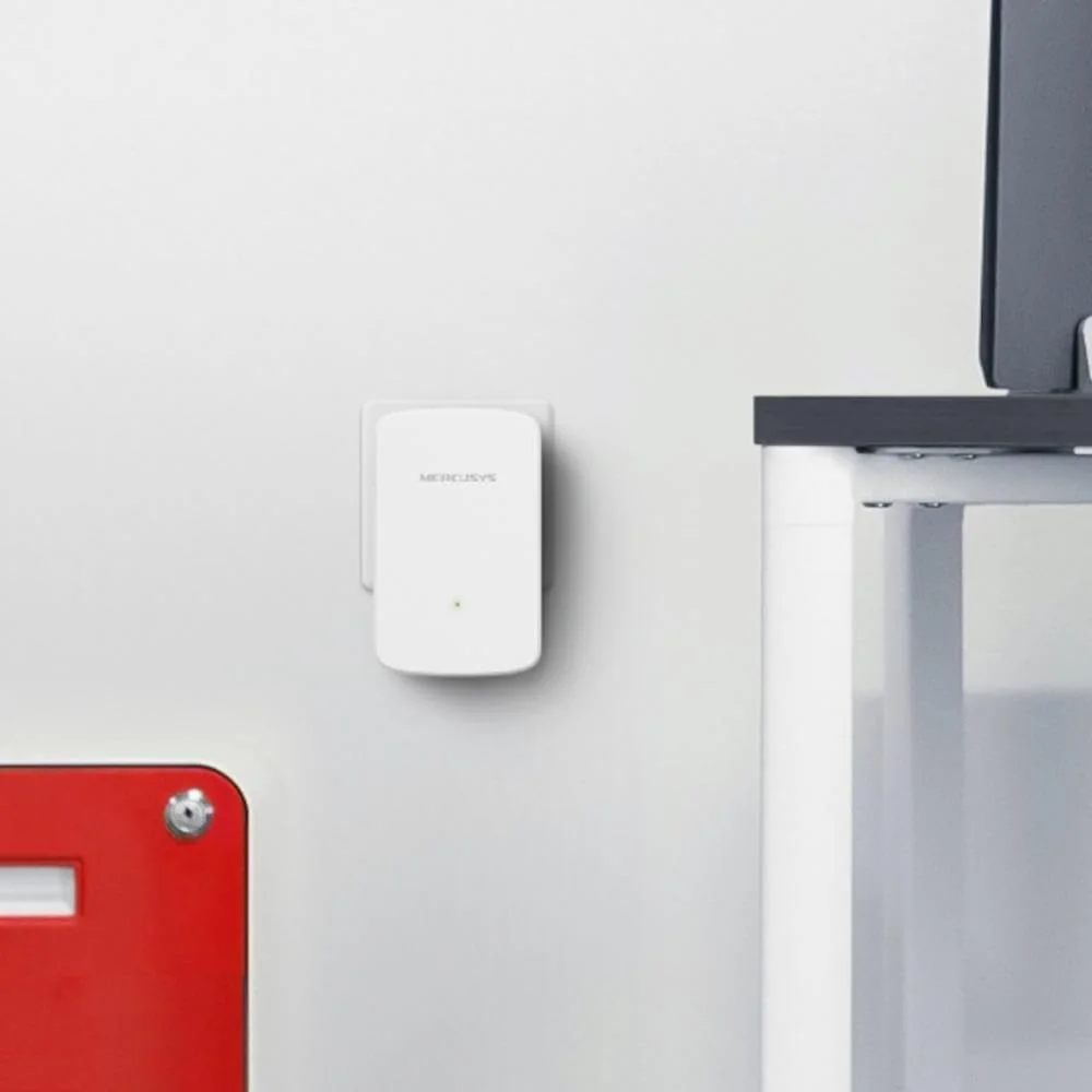 Repetidor Wi-Fi Mercusys ME10 N300 300Mbps Extensor Sinal Tomada Compacto 2 Antenas Internas - Imagem 4