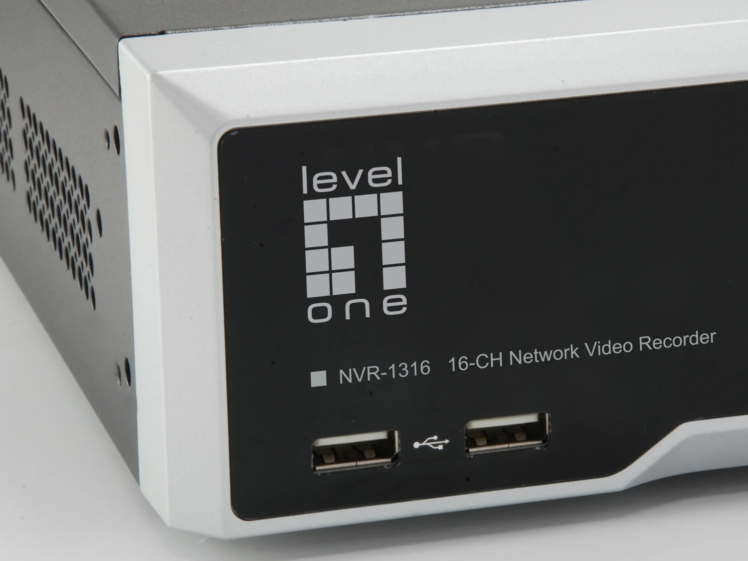 Gravador de Vídeo em Rede LevelOne NVR-1316 16 Canais H.265 4K até 24TB - Imagem 2