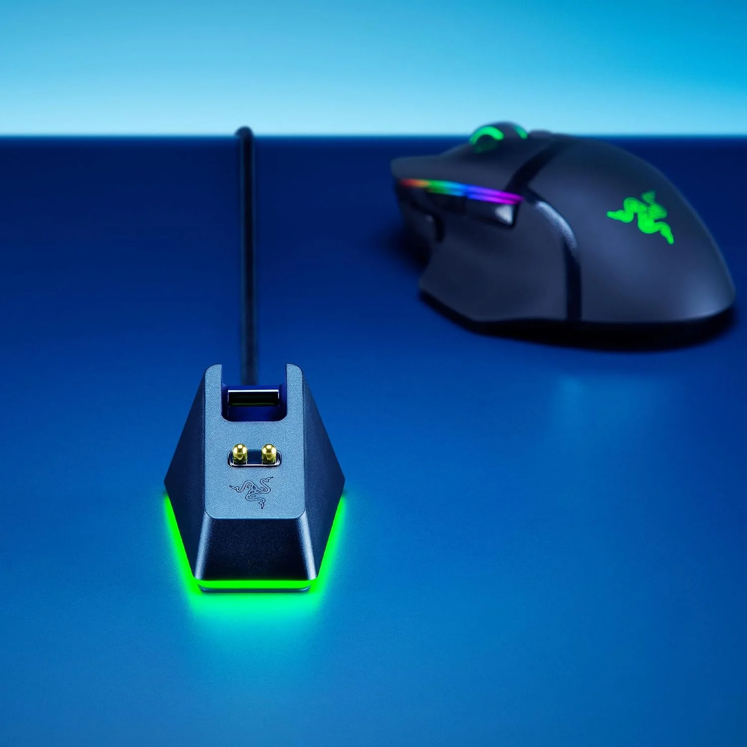 Base de Carregamento Razer Mouse Dock Chroma RGB Magnética Preto - Imagem 10
