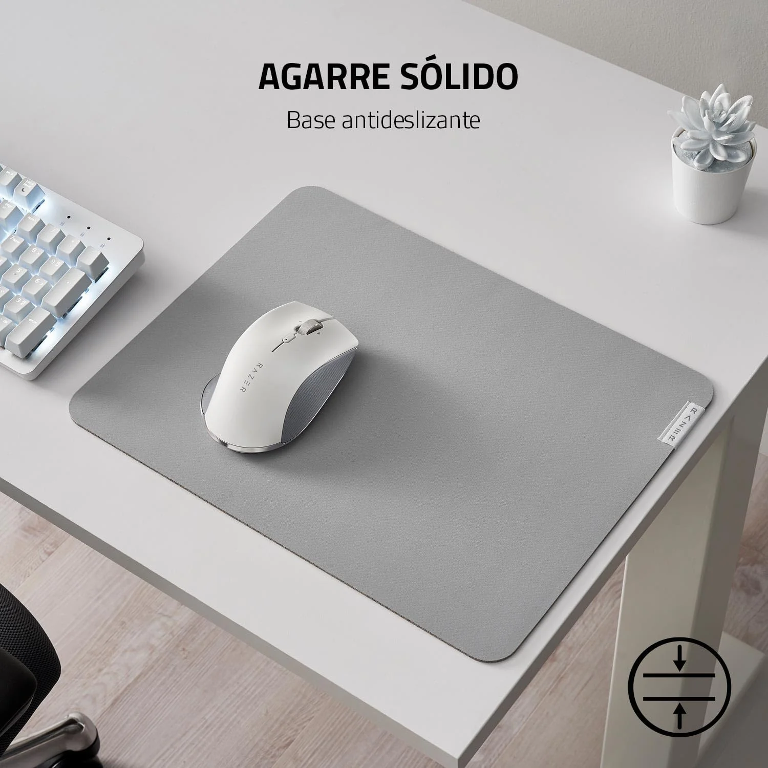 Tapete de Rato para Produtividade Razer Pro Glide — Superfície Suave, Conforto Prolongado - Imagem 4