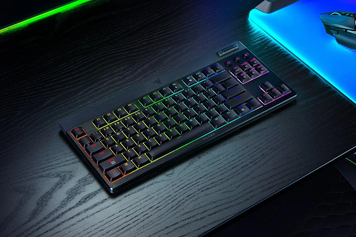 Teclado Mecânico Sem Fios Razer BlackWidow V4 Low Profile Tenkeyless HyperSpeed Switch Laranja