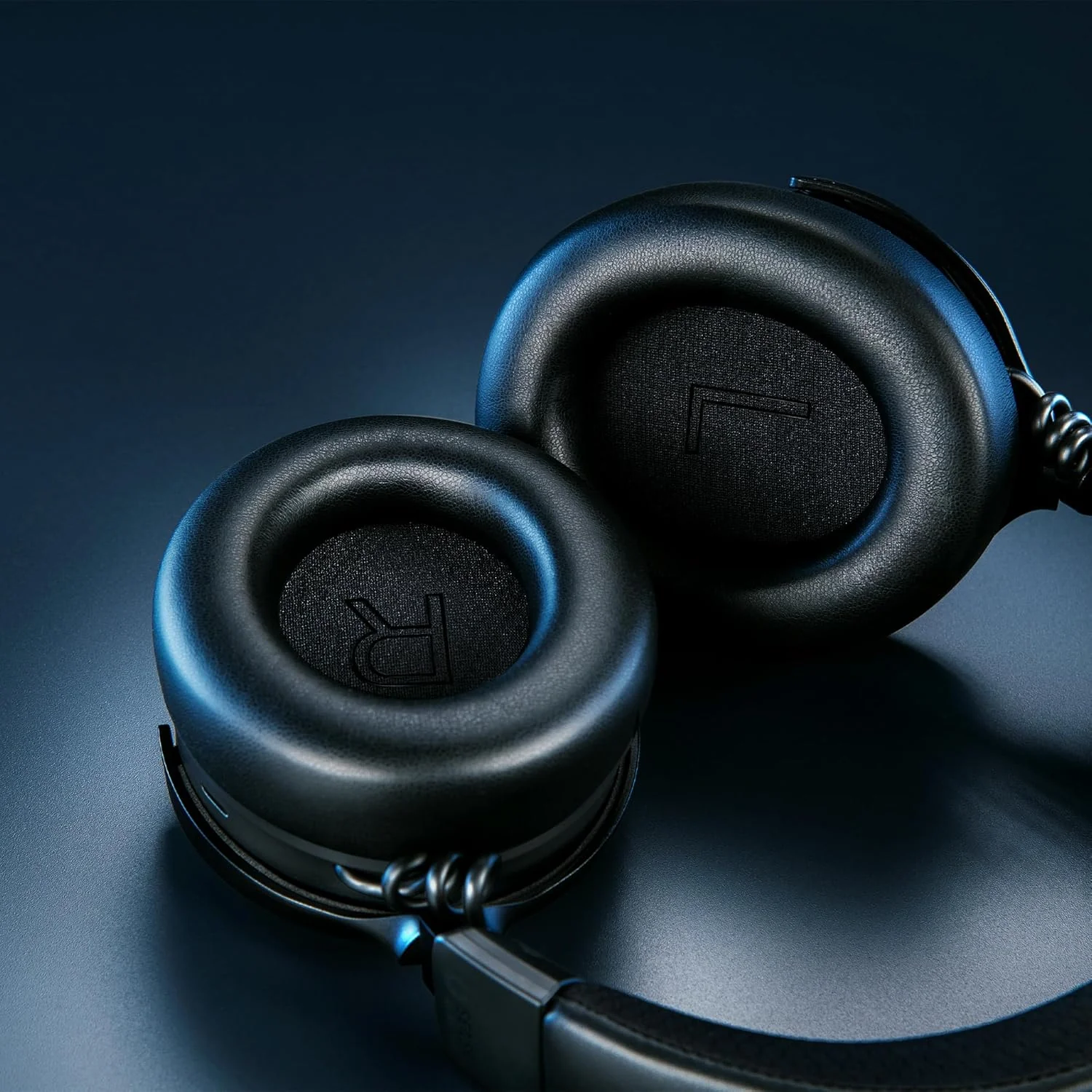 Auscultadores Razer Kraken V4 Pro Wireless Bluetooth USB-C Triple Connection Surround Bidirecional Mic - Imagem 18