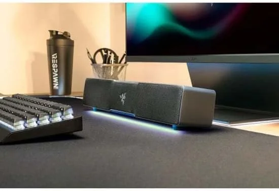 Soundbar gaming Razer Leviathan V2 X para PC Bluetooth 5.0 65 W RMS preta - Imagem 2