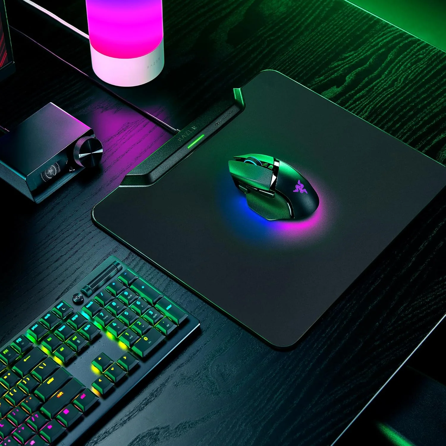 Tapete de rato gaming Razer HyperFlux V2 Hard Edition para carregamento sem fios - Imagem 15