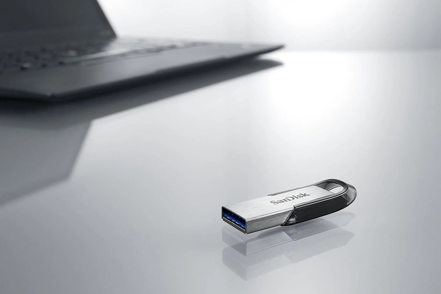 Pen USB SanDisk Ultra Flair 256GB USB 3.0 150MB/s Metalica - Imagem 4