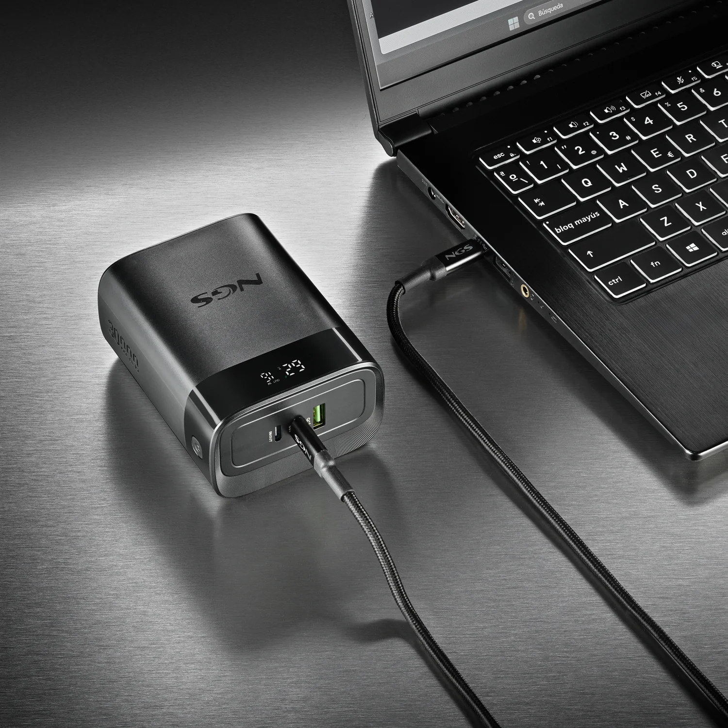 Powerbank NGS Twix 30 30000mAh 140W PD 3.1 2x USB-C + USB-A Ecra LED Carga Rapida Preto - Imagem 4