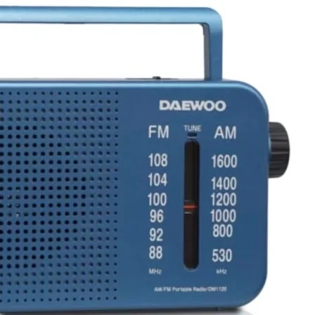 Rádio Portátil Daewoo DW1120 AM/FM com Alimentação a Corrente e Pilhas Azul - Imagem 3