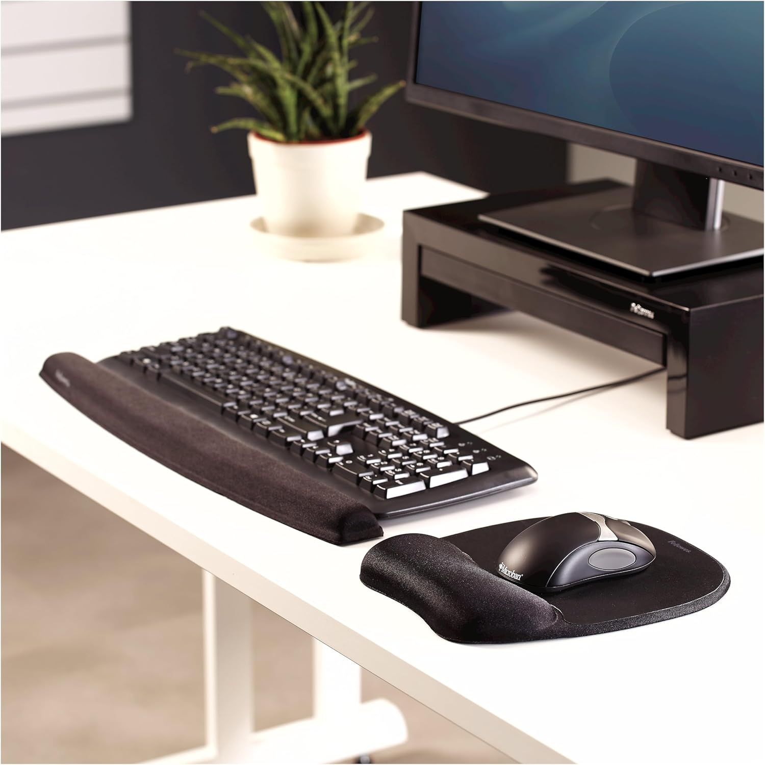 Tapete Ergonómico Fellowes 9176501/ 25 x 200 x 235mm - Imagem 3