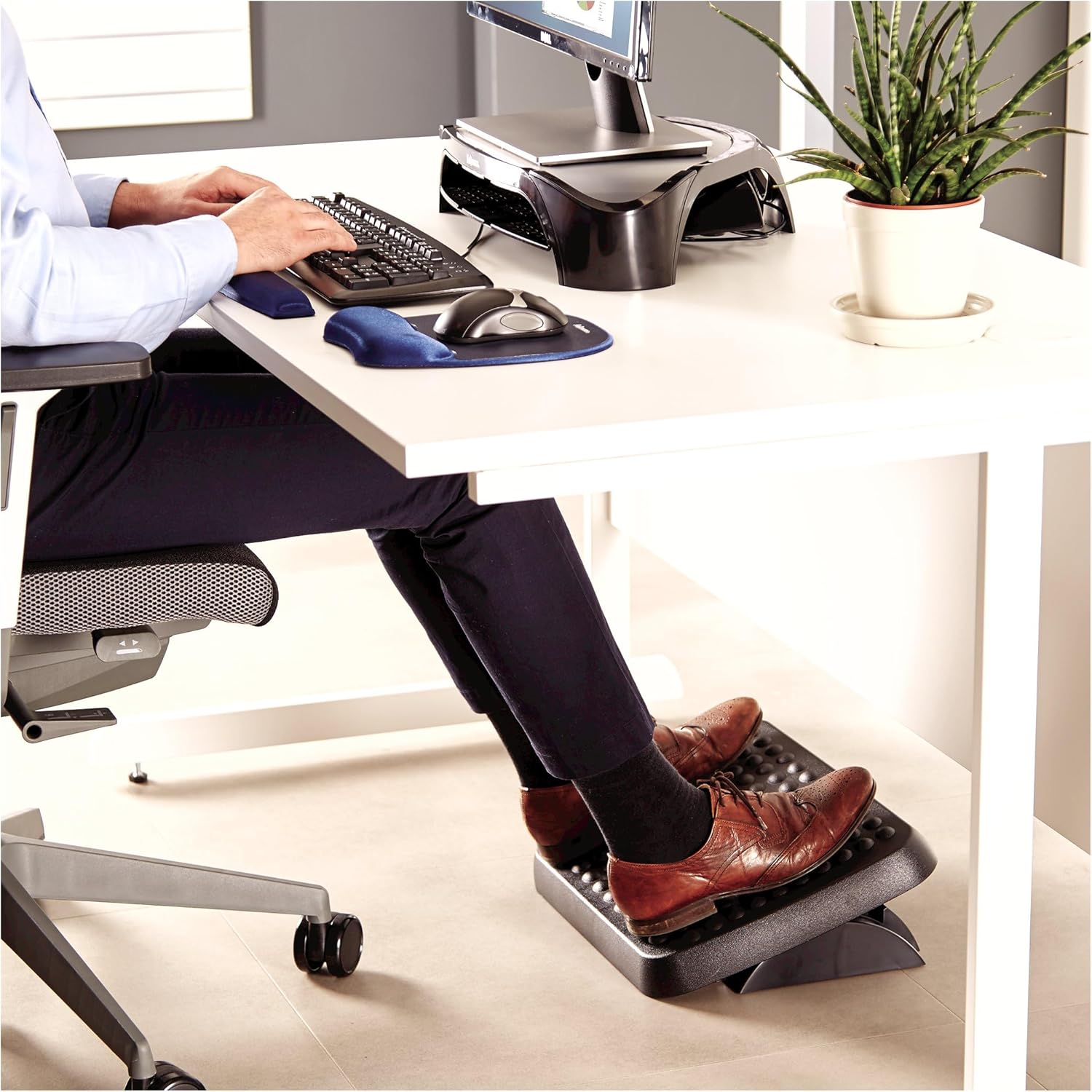 Apoio Ergonómico para Pés Fellowes 48121-70/ 9.52 x 44.76 x 33.33cm - Imagem 2