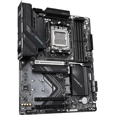 Motherboard Gigabyte X870 GAMING WIFI6 Socket AM5 DDR5 PCIe 5.0 Wi-Fi 6 2.5GbE LAN USB4 - Imagem 3