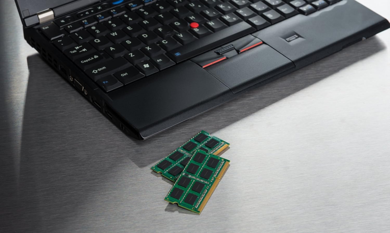 Memória RAM Kingston ValueRAM 16GB/ DDR5/ 5600MHz/ 1.1V/ CL46/ SODIMM - Imagem 3