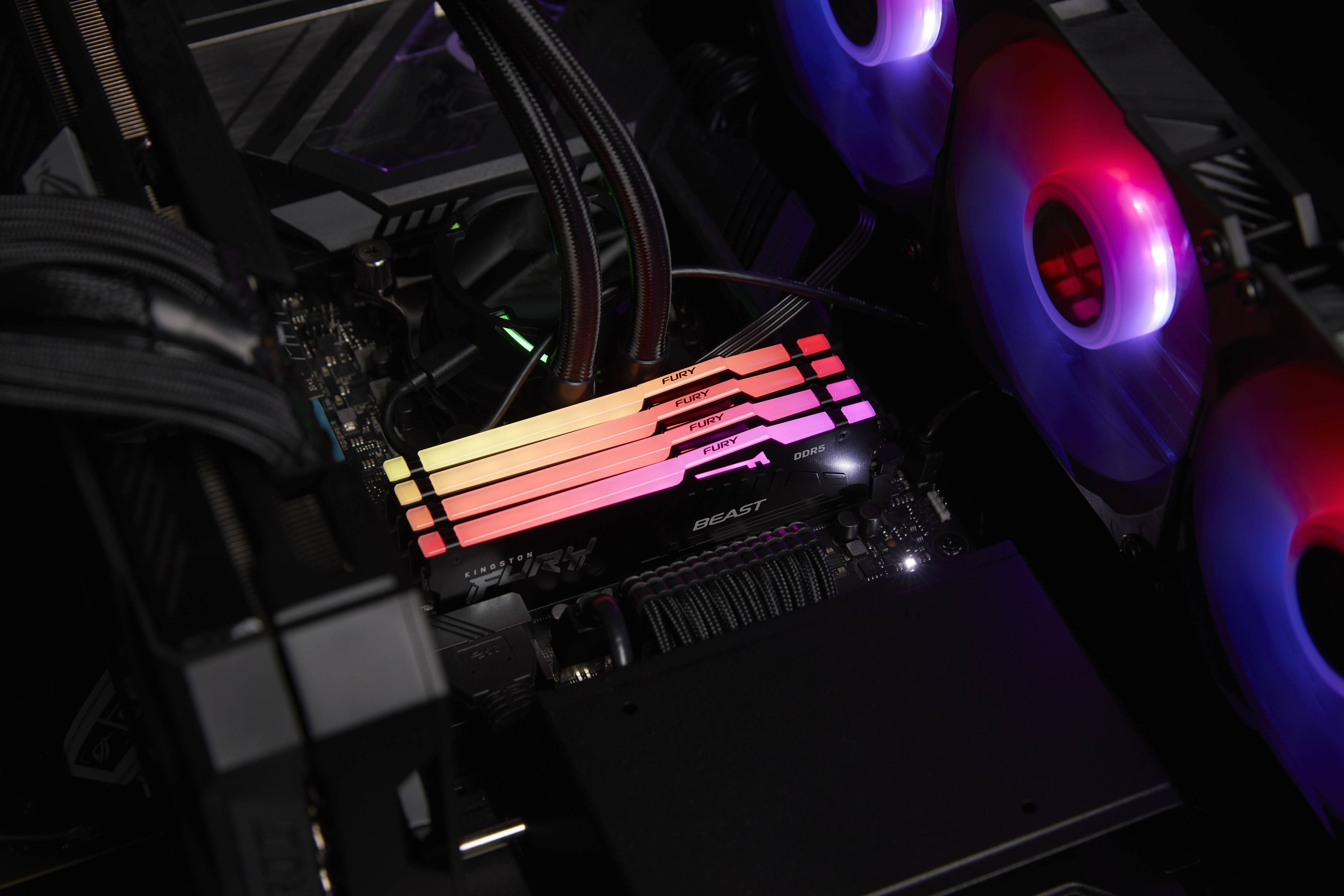 Memória RAM Kingston FURY Beast RGB 2 x 16GB/ DDR5/ 6000MHz/ 1.35V/ CL36/ DIMM - Imagem 8