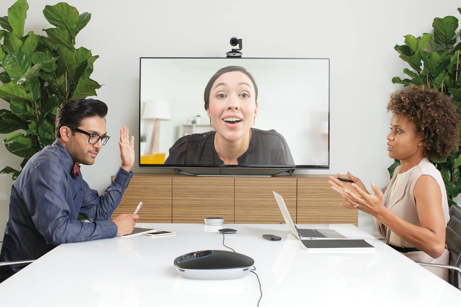 Sistema de Videoconferência Logitech Group/ Focagem Automática/ Full HD - Imagem 7