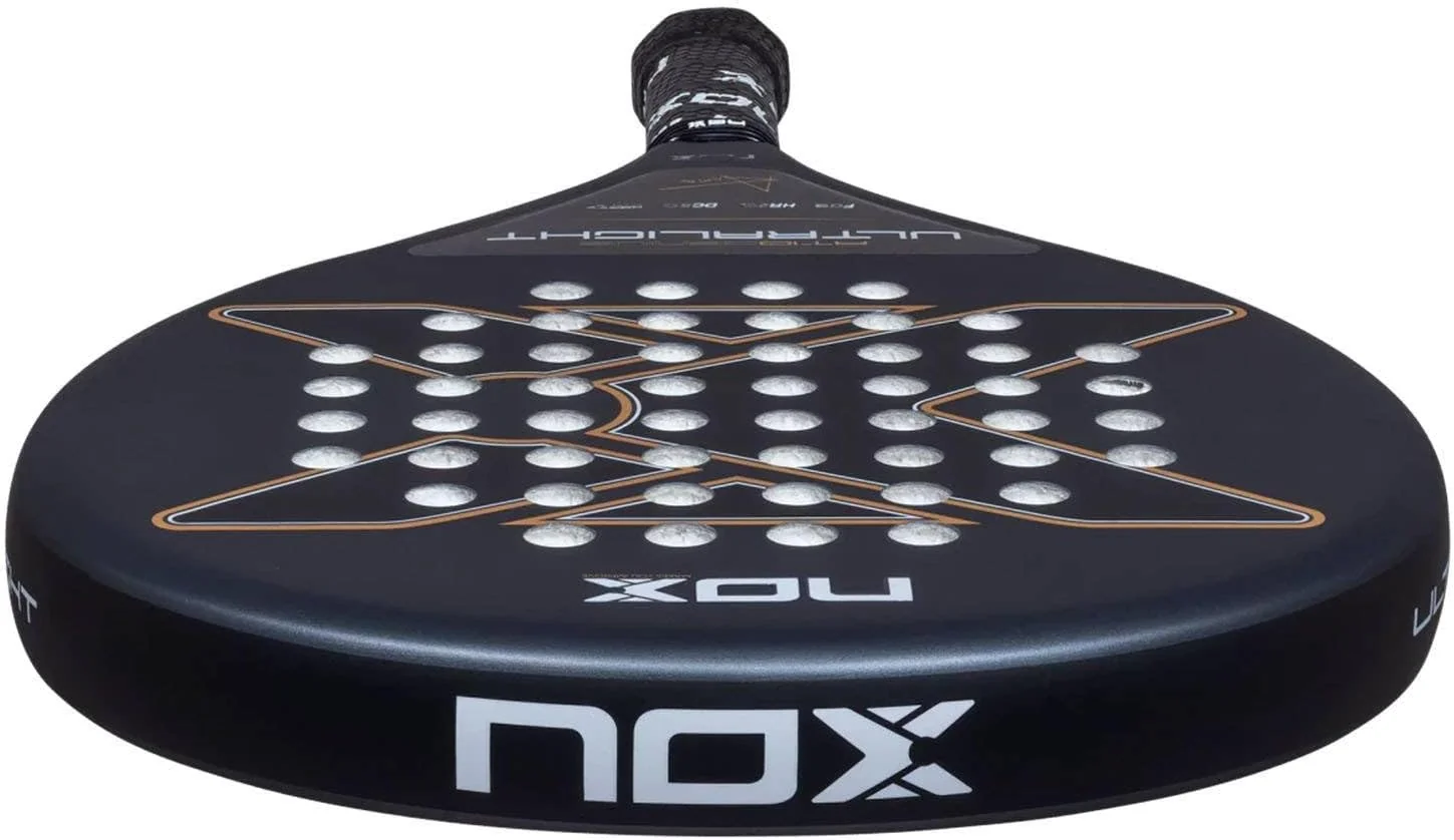 Raquete de Padel NOX AT10 Genius Ultra Light Agustín Tapia 300-325g Carbono Fibra de Vidro 3K Preto - Imagem 6