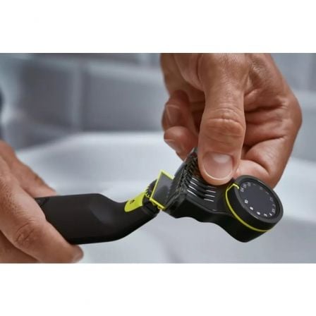 Aparador de Barba Philips OneBlade Pro 360 QP6552/15 com 14 Definições de Comprimento e 5 Acessórios - Imagem 5