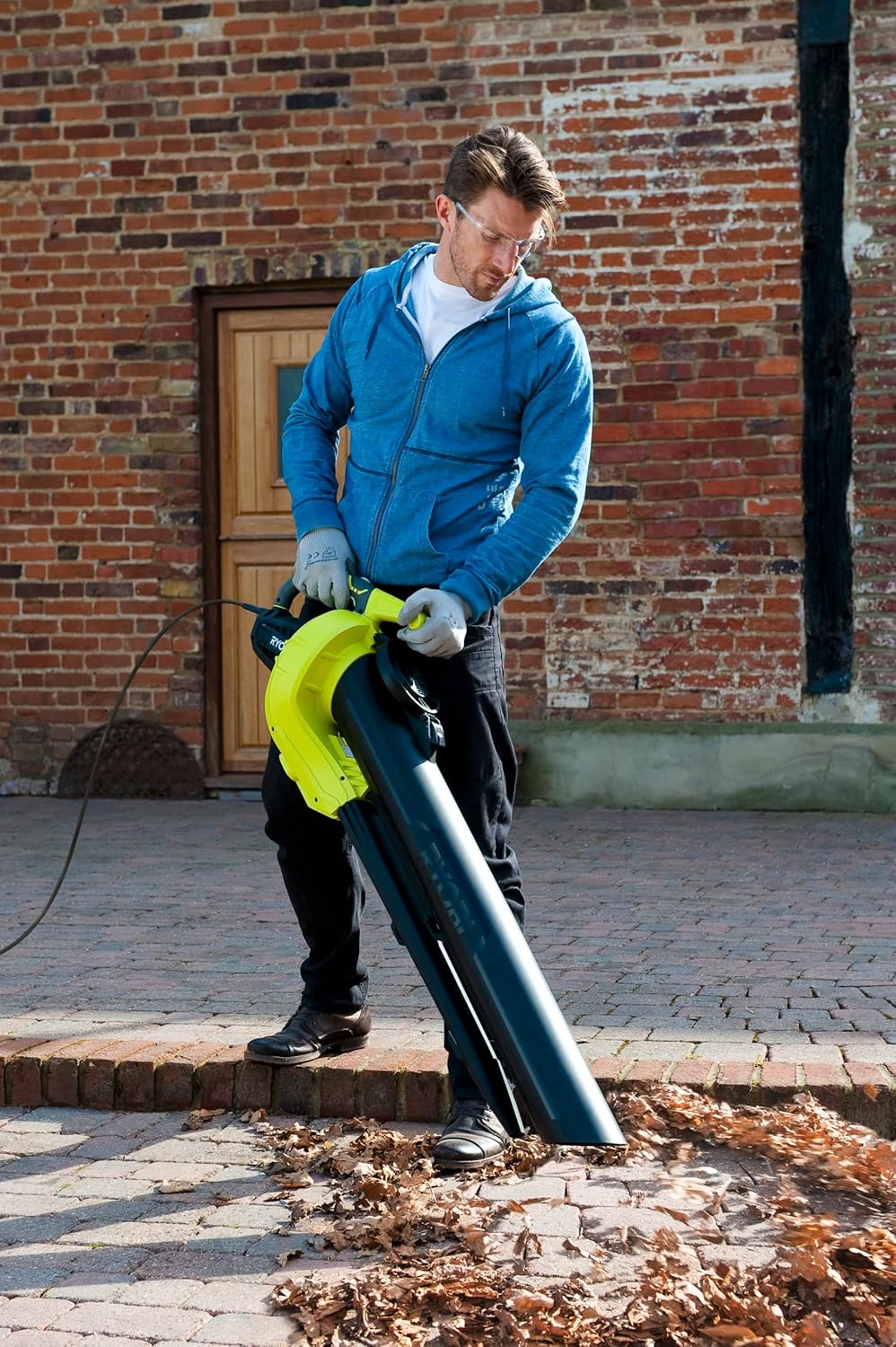 Aspirador - Soprador - Triturador Ryobi RBV3000CESV/ 3000W/ Aspiração 16 m³/min/ Trituração 16:1 - Imagem 8