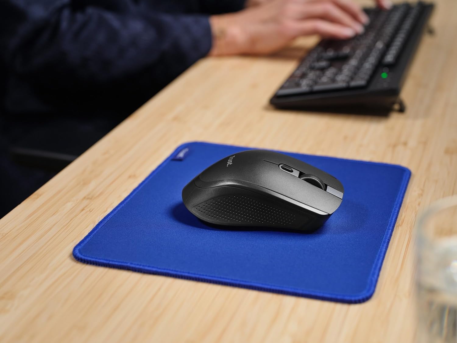 Rato Sem Fios por Bluetooth Trust Ozaa+/ Bateria Recarregável/ Até 3200 DPI - Imagem 9