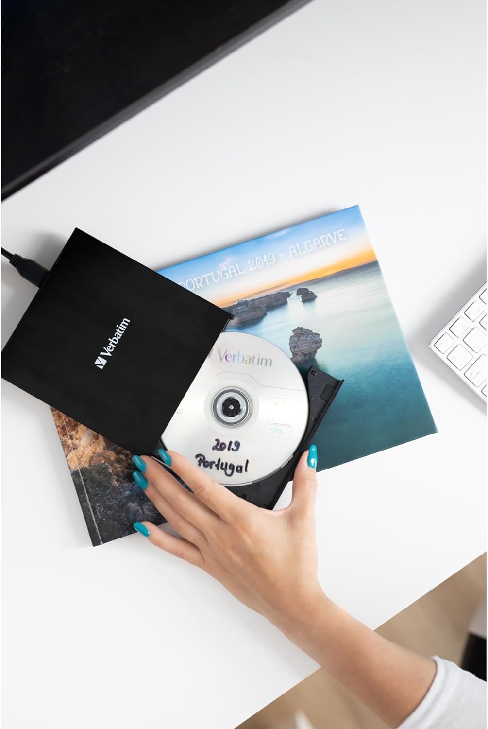 Gravador Externo CD/DVD Verbatim 53504 - Imagem 6