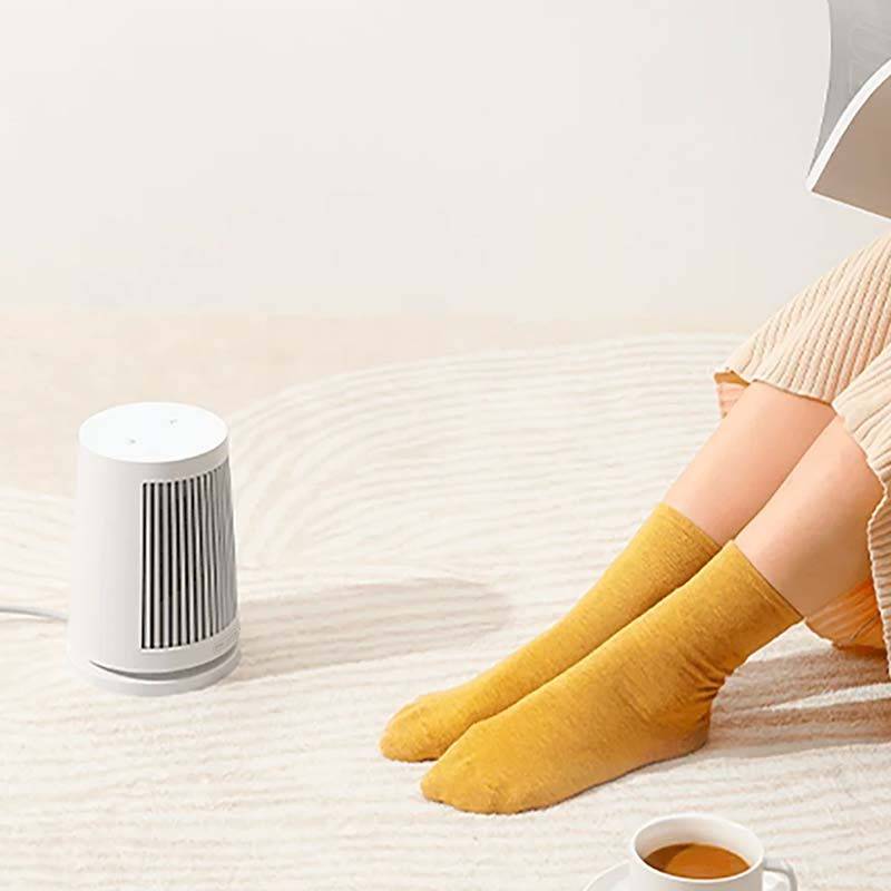 Aquecedor de Mesa Xiaomi Desktop Heater 600W Cerâmico PTC Oscilação 45° Branco - Imagem 3