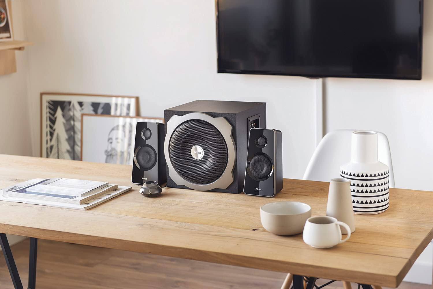 Sistema de Som 2.1 Trust Tytan 60W Preto - Imagem 2