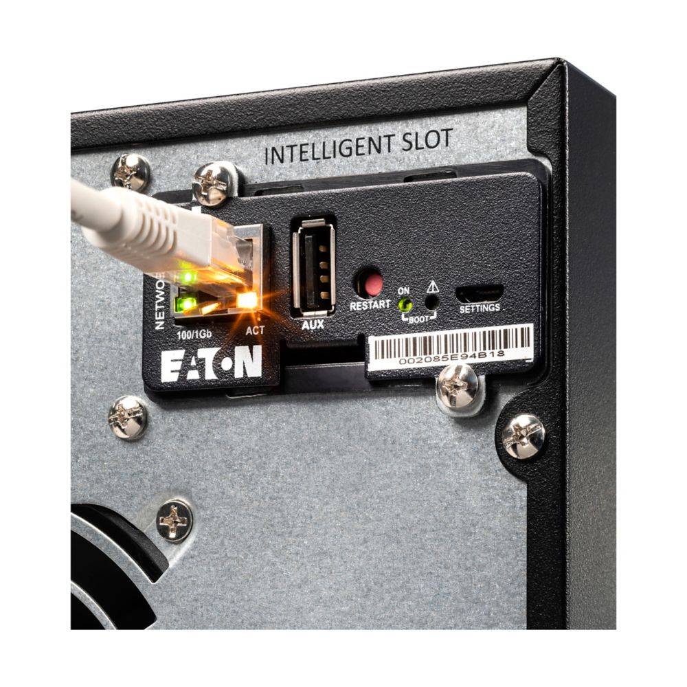 UPS Eaton 9E 3000VA 2400W - Imagem 4